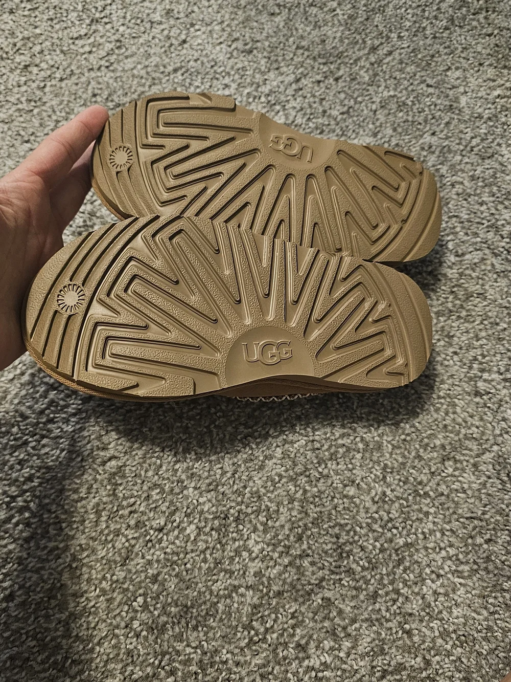 Tasman Slippers Size 1